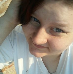 Meet your Posher, Monae